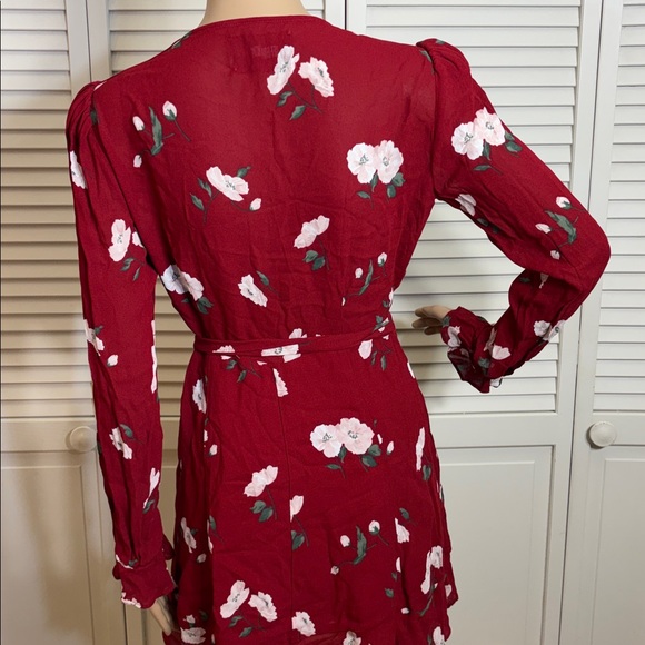 Reformation Whitby Floral Mini Wrap Dress in Opal Print Medium - Picture 10 of 14